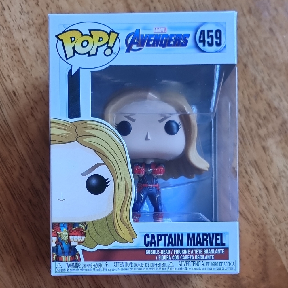 Funko Pop! Marvel Avengers Captain Marvel Bobble-Head #459